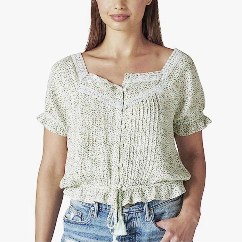NWOT Lucky Brand white and green short sleeve top
